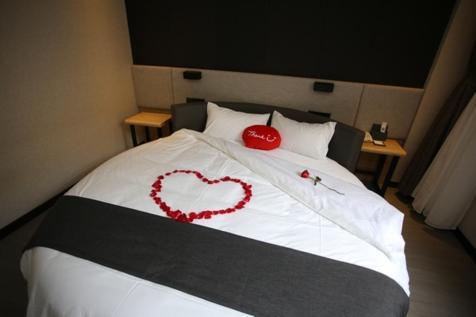 Thank Inn Plus Jiangsu Zhenjiang Jiangkou District Hongdou Square Zhenjiang (Jiangsu) Exterior foto